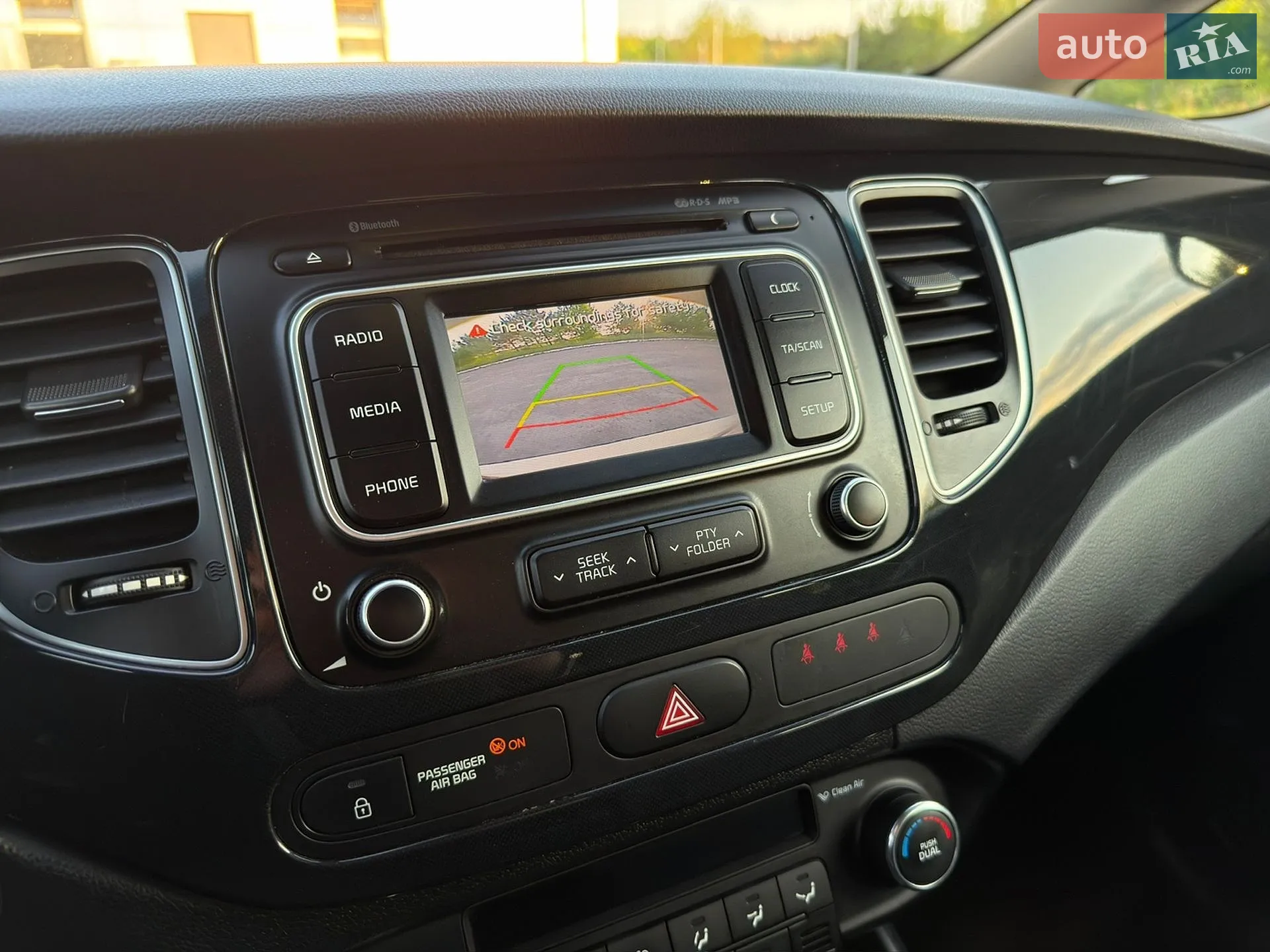 2015 Kia Carens - мініатюра 43