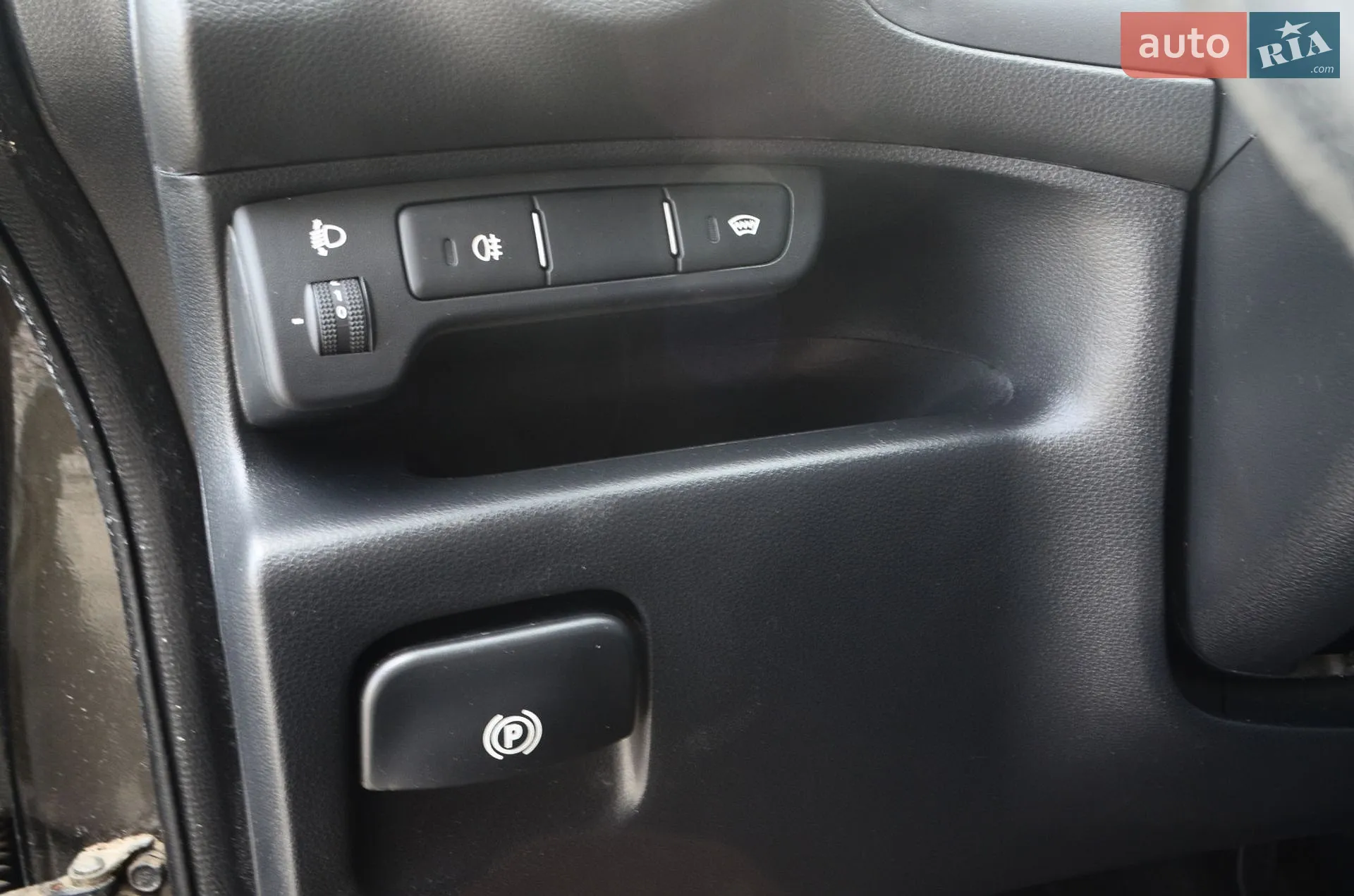 2011 Kia Carens - мініатюра 12