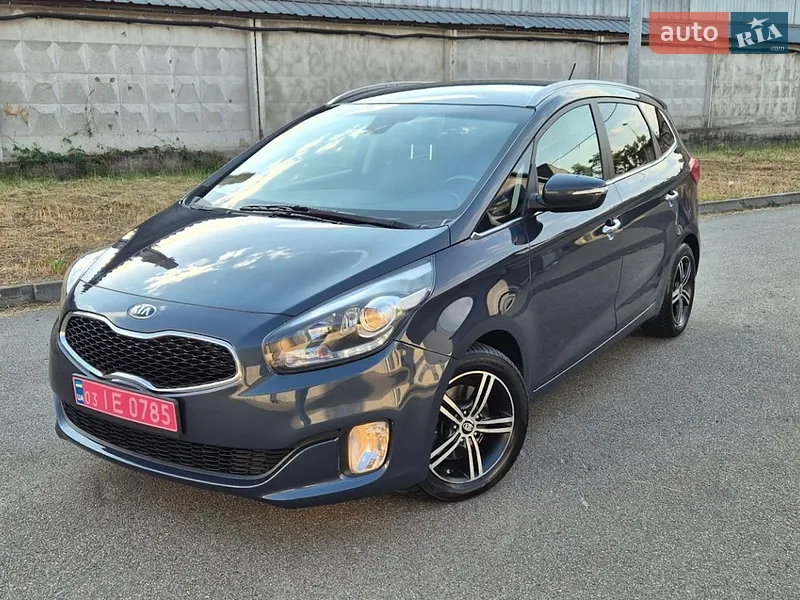 Kia Carens