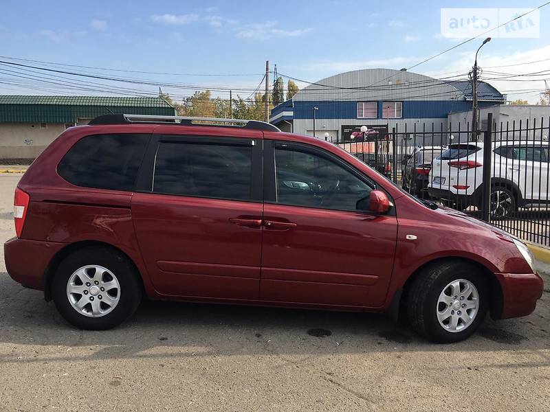 Мінівен Kia Carnival 2006 в Миколаєві