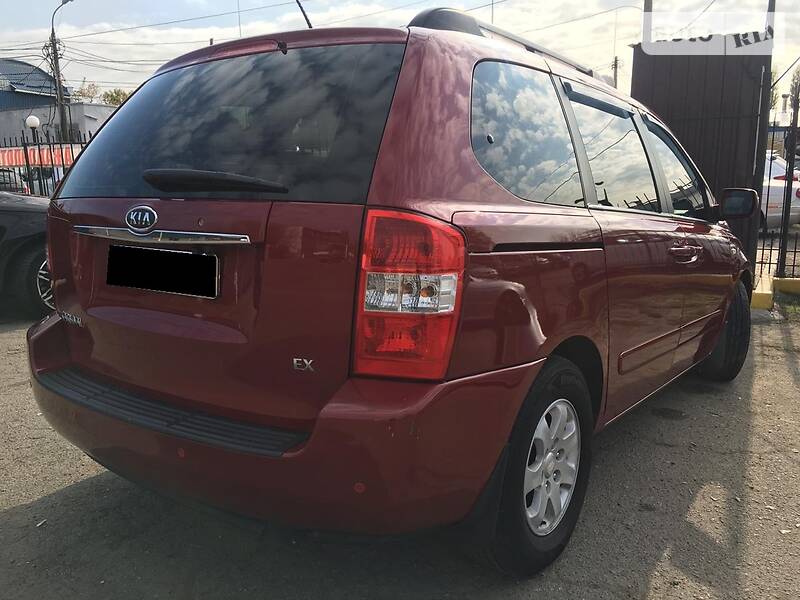 Мінівен Kia Carnival 2006 в Миколаєві