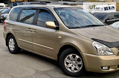 Минивэн Kia Carnival 2008 в Киеве