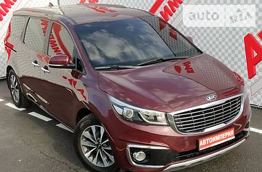 Мінівен Kia Carnival 2015 в Києві