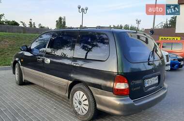 Минивэн Kia Carnival 2000 в 