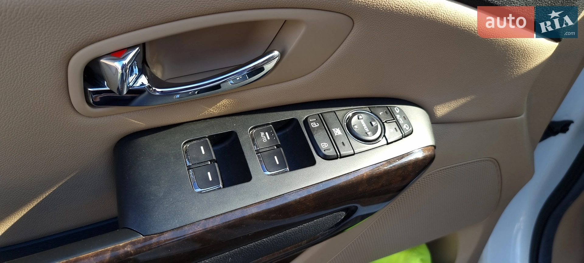 2018 Kia Carnival - мініатюра 23