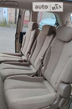 Минивэн Kia Carnival 2007 в Киеве