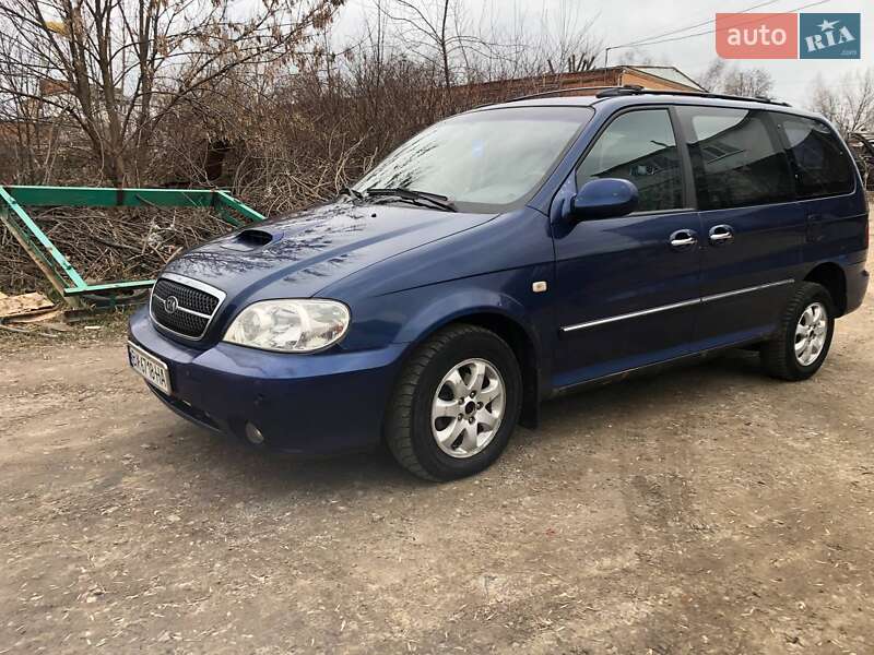 Минивэн Kia Carnival 2003 в Хмельницком