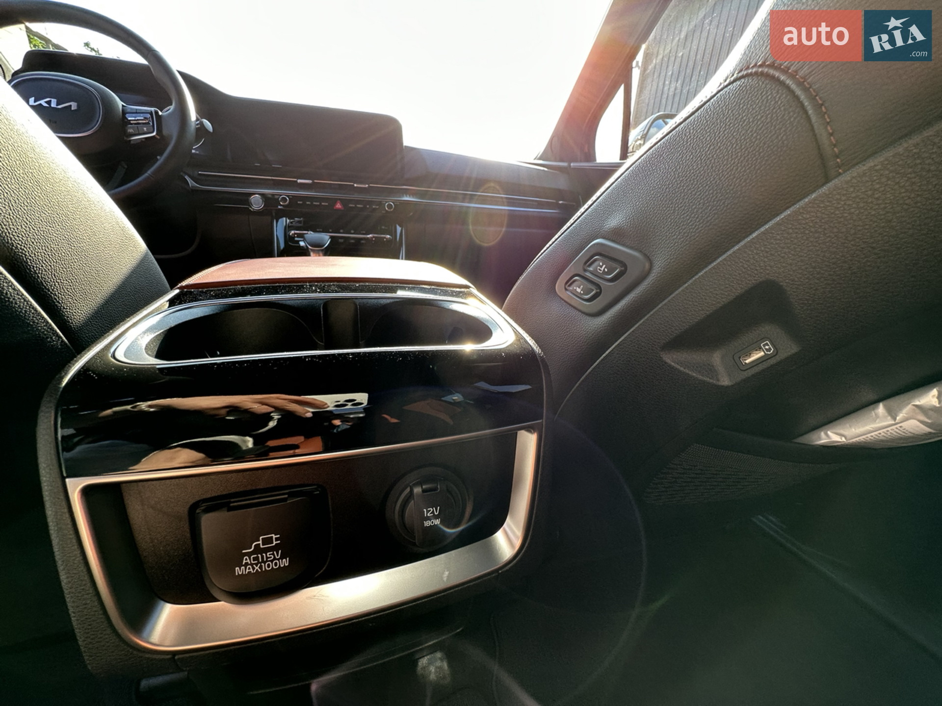 2021 Kia Carnival - мініатюра 21
