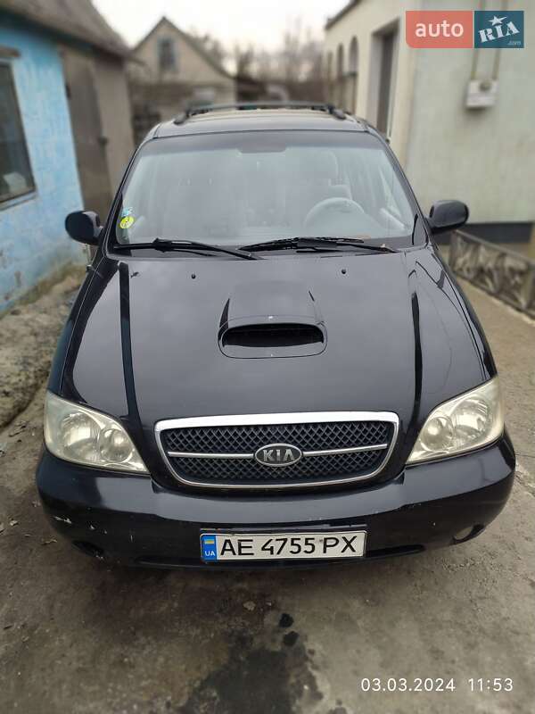 Kia Carnival 2003