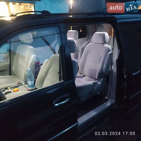 Мінівен Kia Carnival 2003 в Дніпрі фото 19 Мінівен Kia Carnival 2003 в Дніпрі