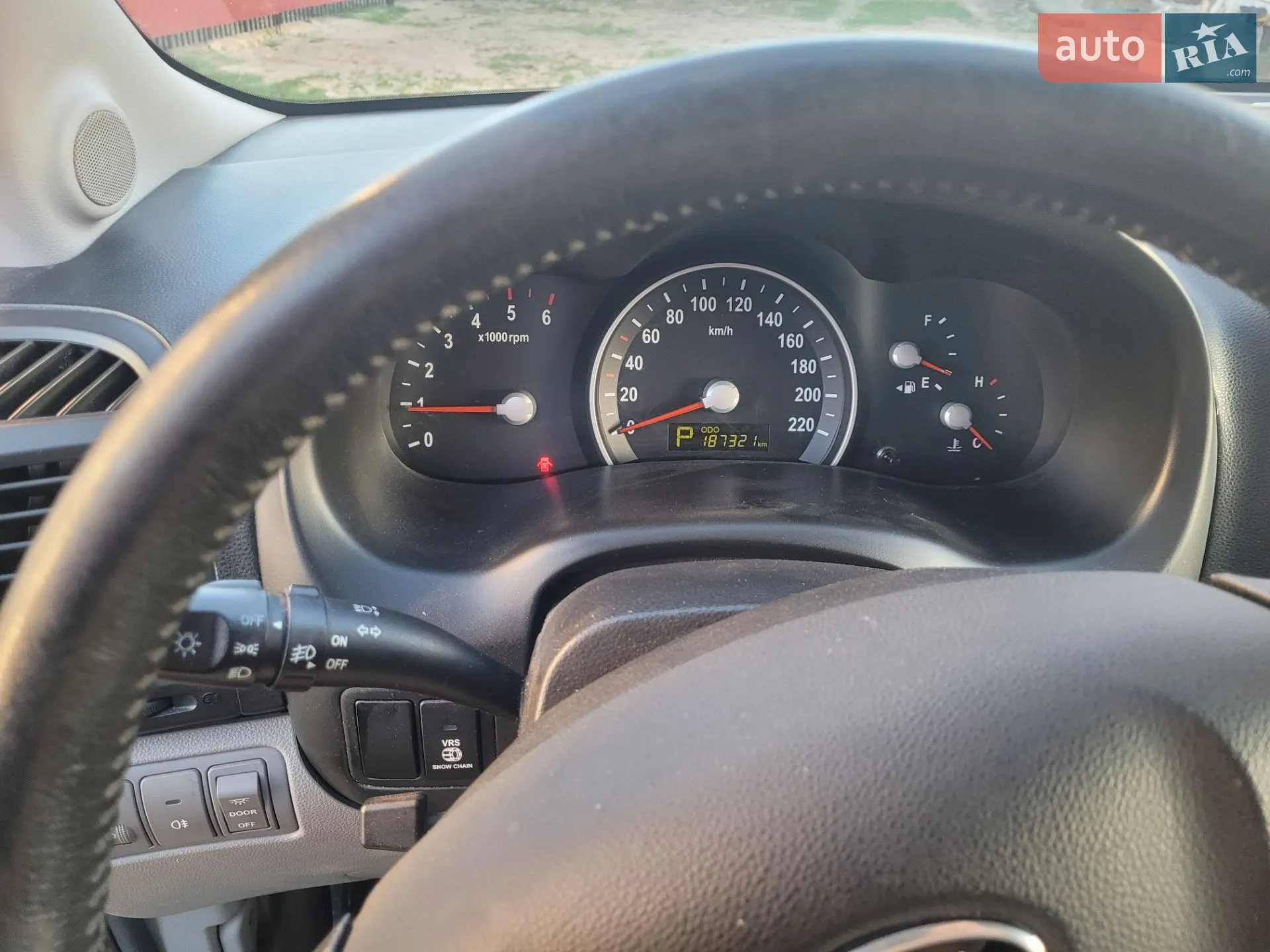 2010 Kia Carnival - мініатюра 11