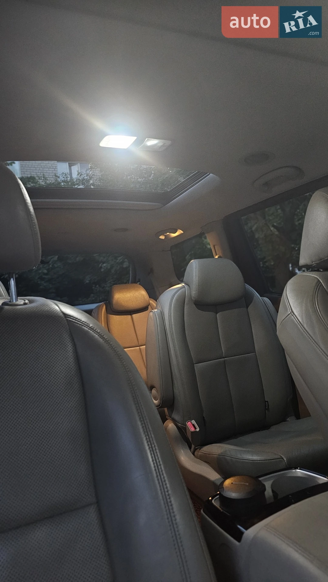 2014 Kia Carnival - мініатюра 32