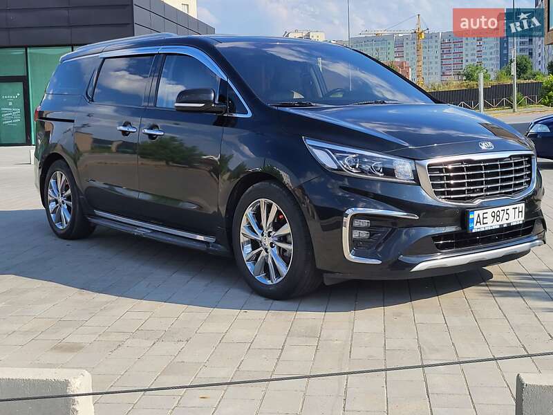 Kia Carnival 2018