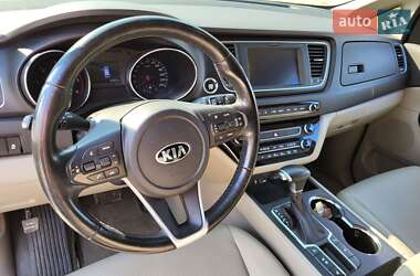 Мінівен Kia Carnival 2018 в Хмельницькому