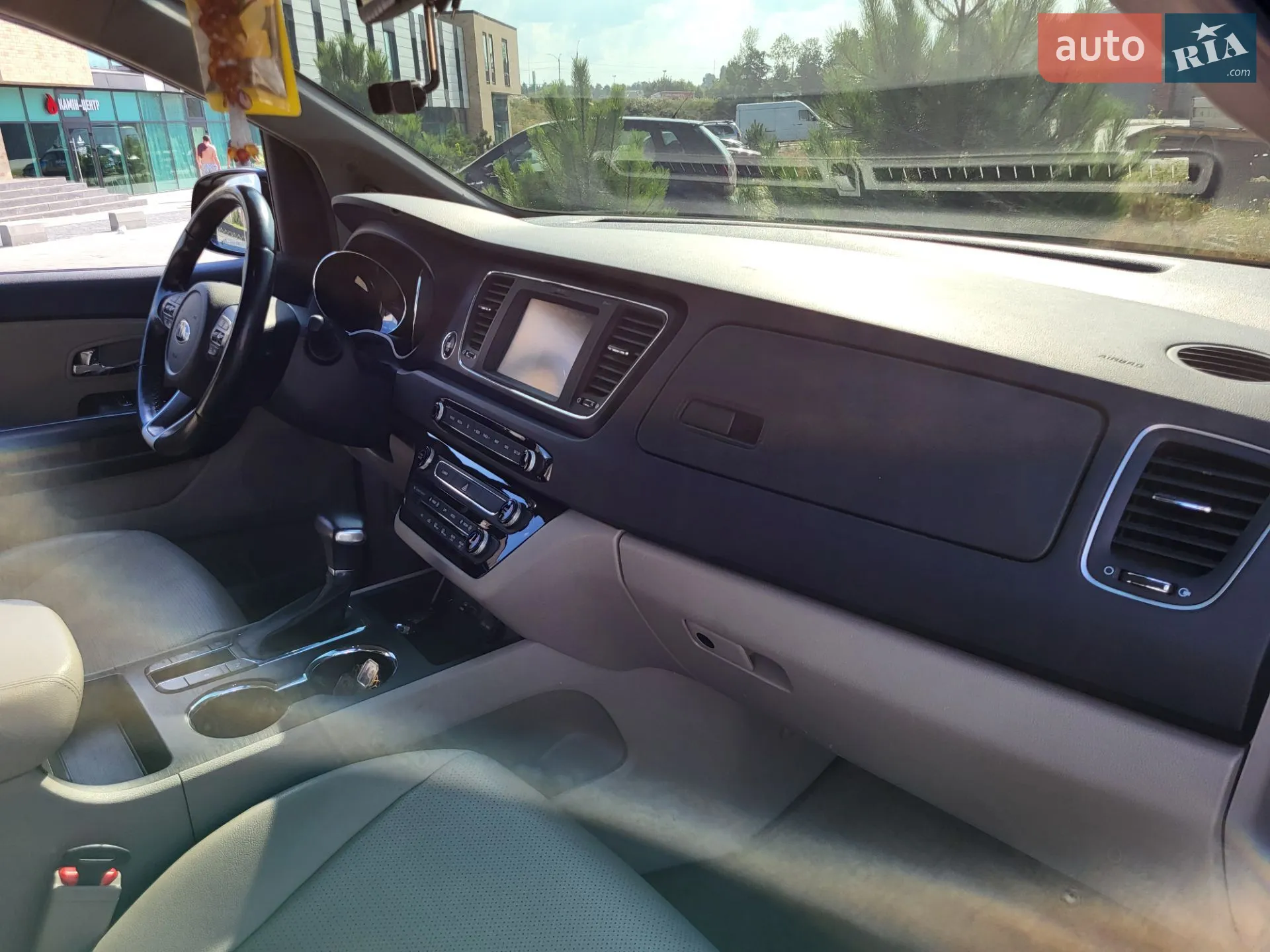 2018 Kia Carnival - мініатюра 49