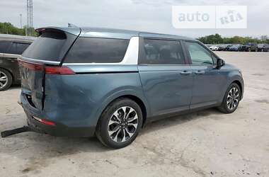 Минивэн Kia Carnival 2024 в 