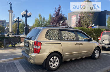 Мінівен Kia Carnival 2008 в Ірпені