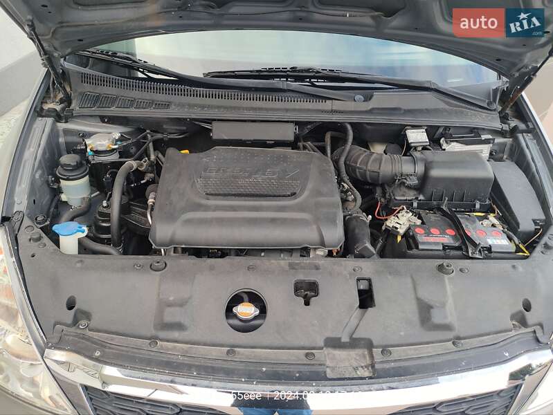 Мінівен Kia Carnival 2012 в Рівному