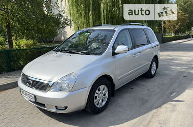 Минивэн Kia Carnival 2011 в Ковеле