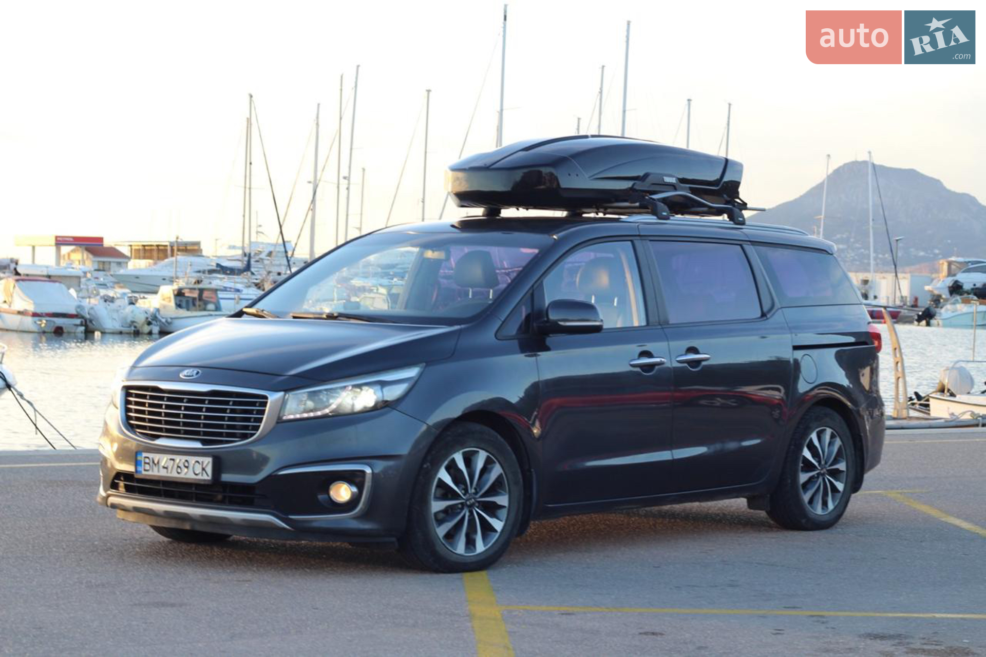2015 Kia Carnival - мініатюра 2