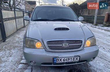 Минивэн Kia Carnival 2003 в Черновцах