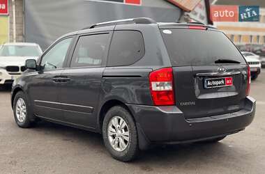 Мінівен Kia Carnival 2012 в Вінниці