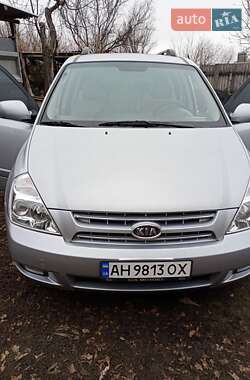 Минивэн Kia Carnival 2008 в Межевой