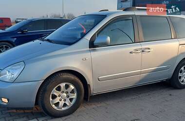 Мінівен Kia Carnival 2008 в Львові