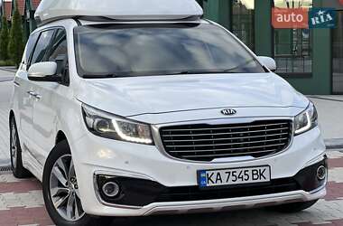 Мінівен Kia Carnival 2017 в 