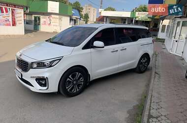 Минивэн Kia Carnival 2018 в Черкассах