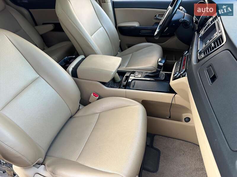 Мінівен Kia Carnival 2017 в Одесі