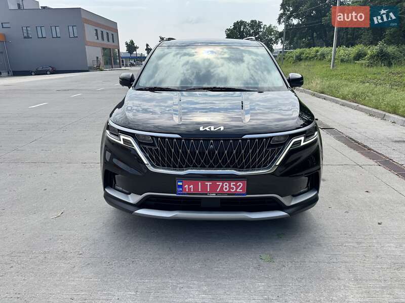 Минивэн Kia Carnival 2022 в Киеве