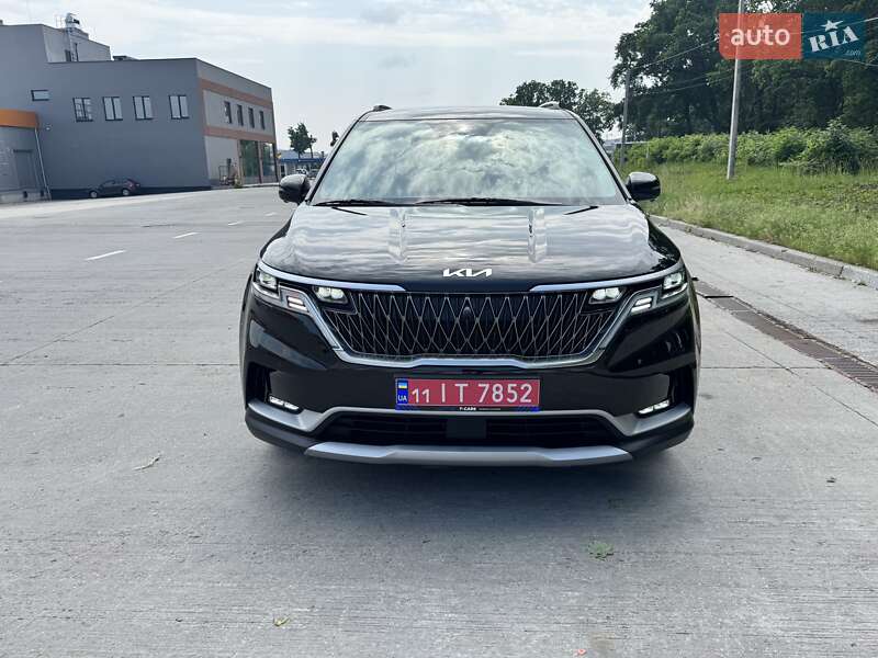 Минивэн Kia Carnival 2022 в Киеве