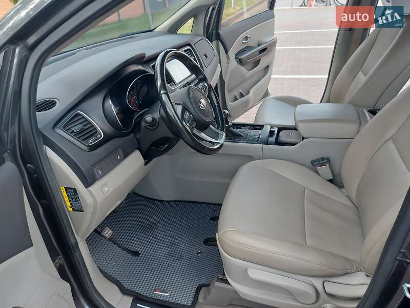 Минивэн Kia Carnival 2015 в Днепре фото 3 Минивэн Kia Carnival 2015 в Днепре