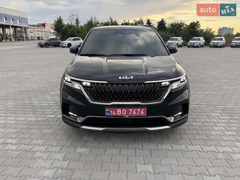 Минивэн Kia Carnival 2023 в Киеве фото Минивэн Kia Carnival 2023 в Киеве