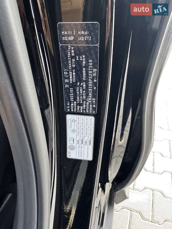 Минивэн Kia Carnival 2023 в Киеве фото 20 Минивэн Kia Carnival 2023 в Киеве