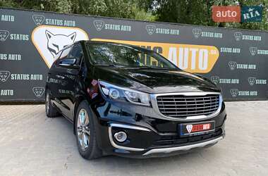 Мінівен Kia Carnival 2015 в Хмельницькому
