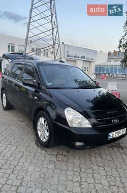 Минивэн Kia Carnival 2006 в Черновцах