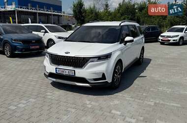 Мінівен Kia Carnival 2021 в Києві