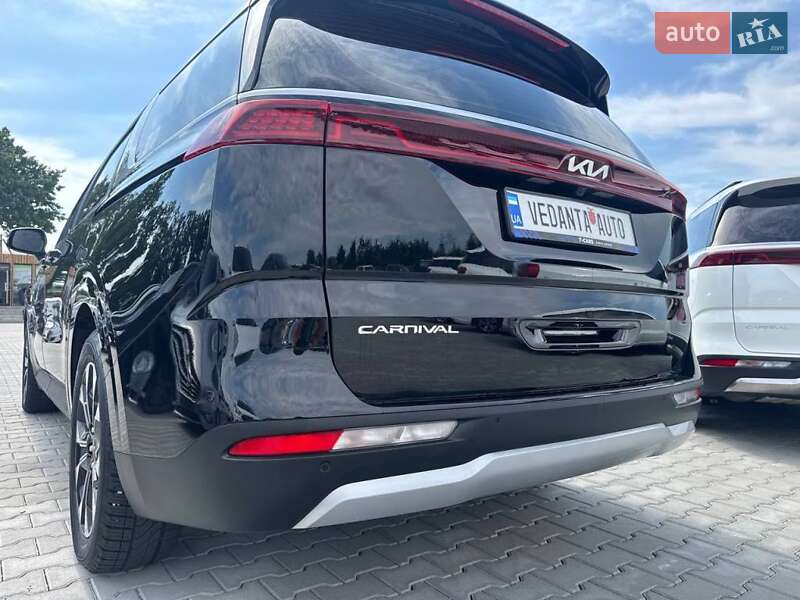 Мінівен Kia Carnival 2021 в Києві