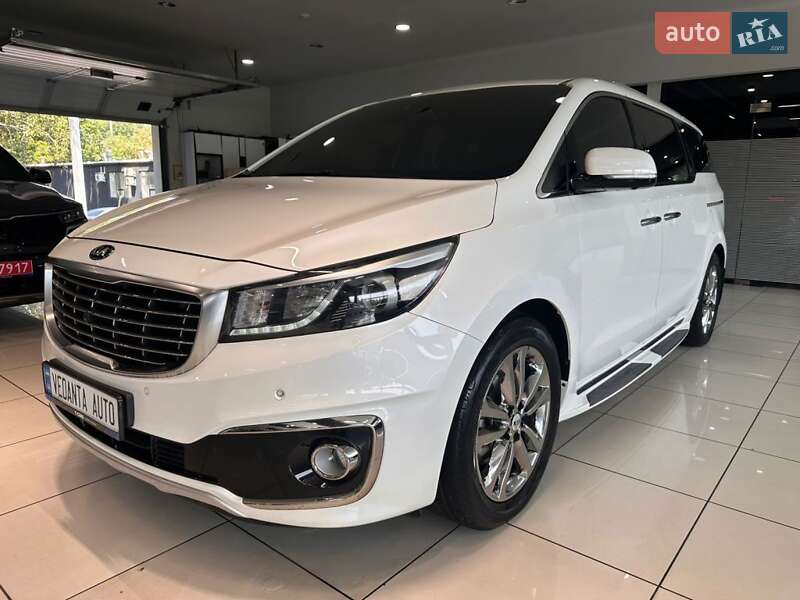 Kia Carnival 2016