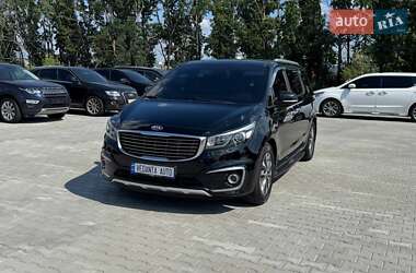 Минивэн Kia Carnival 2017 в Киеве