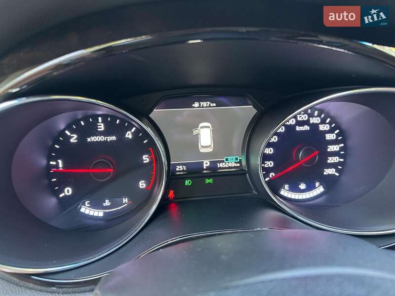 Минивэн Kia Carnival 2019 в Киеве