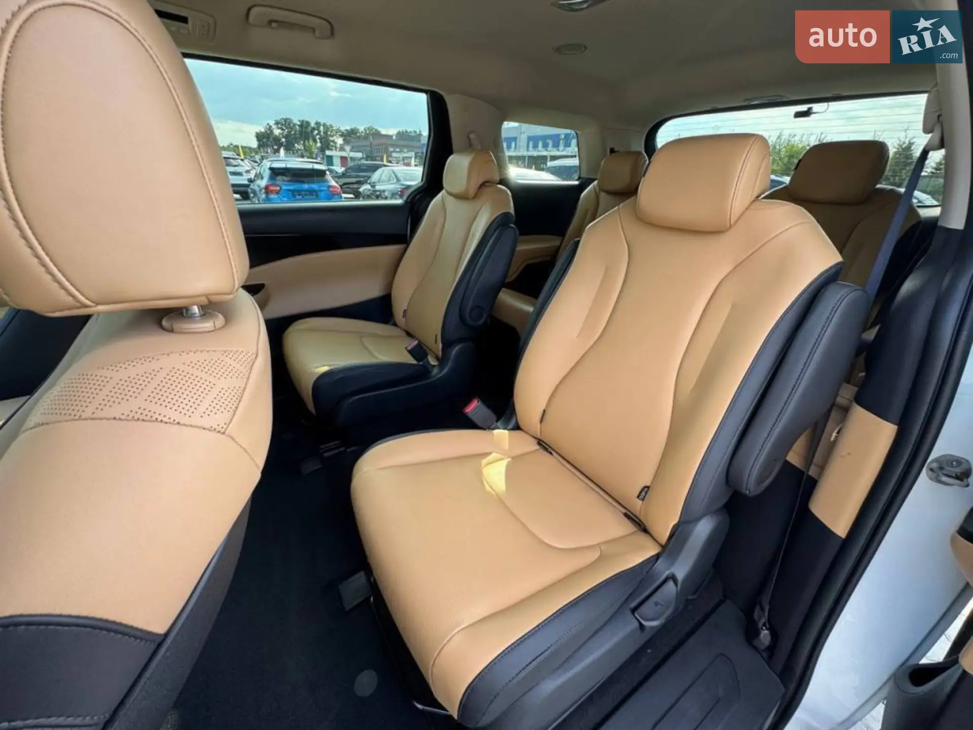2021 Kia Carnival - мініатюра 26