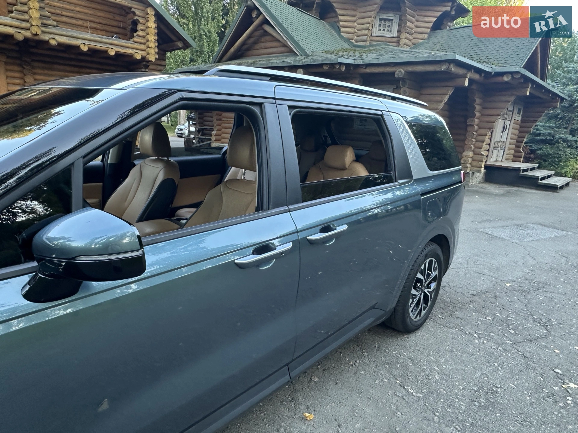 2020 Kia Carnival - мініатюра 14