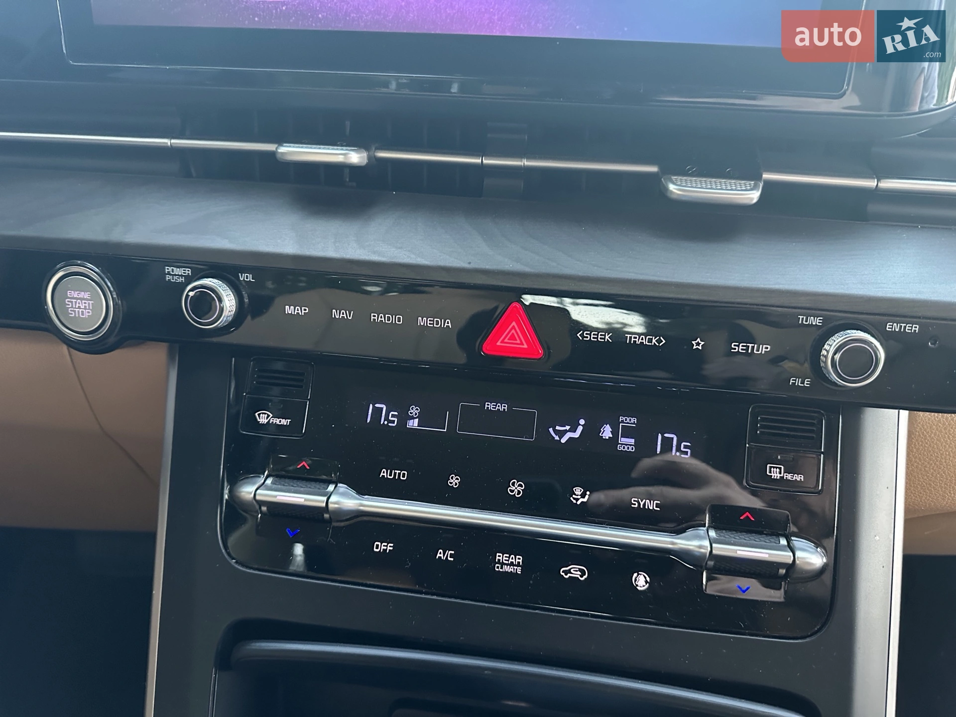 2020 Kia Carnival - мініатюра 20