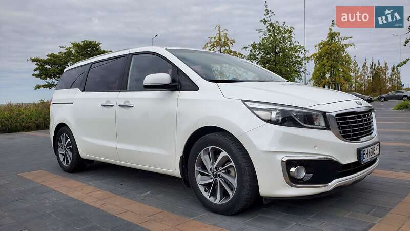Мінівен Kia Carnival 2015 в Одесі фото 43 Мінівен Kia Carnival 2015 в Одесі