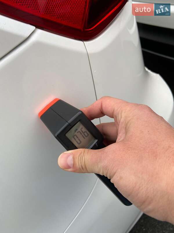 Мінівен Kia Carnival 2015 в Одесі фото 52 Мінівен Kia Carnival 2015 в Одесі