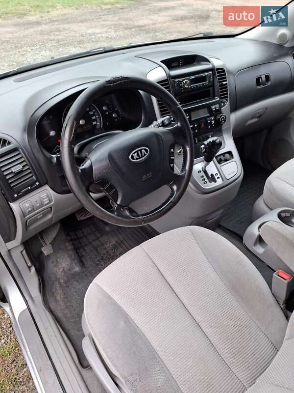 Минивэн Kia Carnival 2007 в Житомире фото 2 Минивэн Kia Carnival 2007 в Житомире