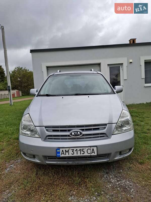 Минивэн Kia Carnival 2007 в Житомире фото Минивэн Kia Carnival 2007 в Житомире